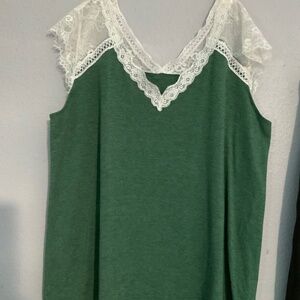Green V Neck Sleeveless Top W/ Lacey Shoulder, Size 2XL